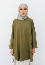 Load image into Gallery viewer, Mahdia Linen Top (Olive Green)