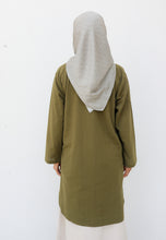 Load image into Gallery viewer, Mahdia Linen Top (Olive Green)