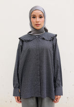 Load image into Gallery viewer, Myra Checkered Top (Black)