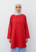 Load image into Gallery viewer, Mahdia Linen Top (Red)