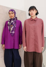 Load image into Gallery viewer, Erum Linen Top (Violet)