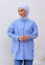 Load image into Gallery viewer, Lumi Stripe Top (Blue)