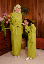 Load image into Gallery viewer, Seruni Girl (Lime Green)