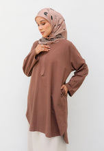 Load image into Gallery viewer, Mahdia Linen Top (Walnut)