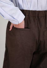 Load image into Gallery viewer, Malia Barrel Pants (Dark Choco)