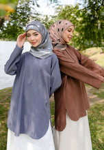 Load image into Gallery viewer, Mahdia Linen Top (Blue Grey)