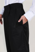 Load image into Gallery viewer, Malia Barrel Pants (Black)