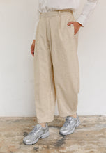 Load image into Gallery viewer, Malia Barrel Pants (Beige Cream2.0)