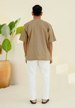 Load image into Gallery viewer, Shirt Men (Brown)