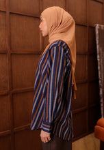 Load image into Gallery viewer, Nouf Stripe Top (Darkblue)