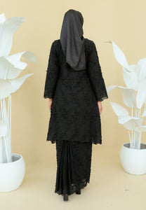 Kukuh Kurung (Black)