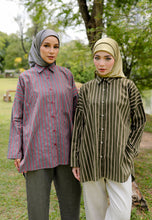 Load image into Gallery viewer, Naina Stripe Top (Grey Red)