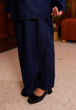 Load image into Gallery viewer, Seruni Girl (Navy Blue)