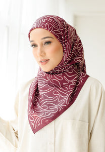 Elena Printed Square (Maroon)