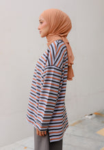 Load image into Gallery viewer, Yara 3D Stripe T-Shirt (Grey)