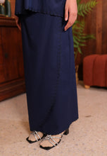 Load image into Gallery viewer, Seruni  Kurung (Navy Blue)