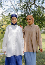 Load image into Gallery viewer, Erum Linen Top (Light Brown)