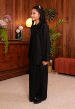 Load image into Gallery viewer, Seruni Girl (Black)