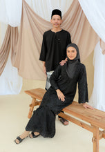 Load image into Gallery viewer, Kukuh Kurung (Black)