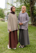Load image into Gallery viewer, Yara 3D Stripe T-Shirt (Coffee)