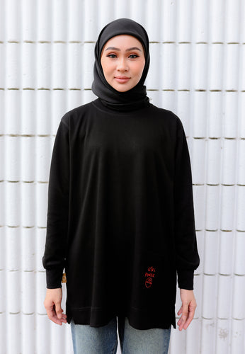 Qeesaa Embroidered Top (Black)