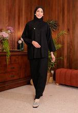 Load image into Gallery viewer, Seruni  Kurung (Black)