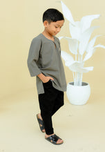 Load image into Gallery viewer, Paut Kurta Boy (Space Grey)