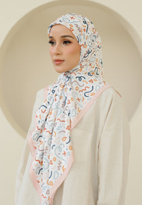 Elena Printed Square (Light Pink)