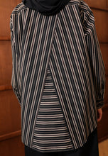 Load image into Gallery viewer, Nouf Stripe Top (Black)