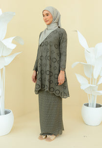 Karib Kurung (Space Grey)