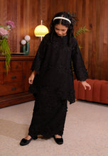 Load image into Gallery viewer, Ranum Kurung (Girl Black)