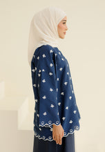 Load image into Gallery viewer, Rima Bow Top (Dark Blue)