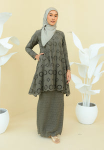 Karib Kurung (Space Grey)