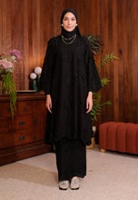 Load image into Gallery viewer, Ranum Kurung (Black)