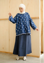 Load image into Gallery viewer, Rima Bow Top (Dark Blue)