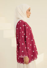 Load image into Gallery viewer, Rima Bow Top (Maroon)