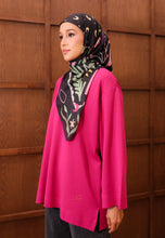 Load image into Gallery viewer, Zen Boxy T-Shirt (Magenta)