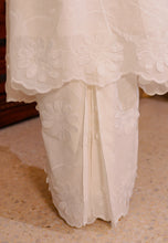 Load image into Gallery viewer, Ranum Kurung (White)