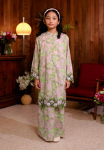 Load image into Gallery viewer, Kuntum Girl (Strawberry Matcha)