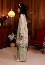 Load image into Gallery viewer, Kuntum Girl (Strawberry Matcha)