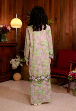 Load image into Gallery viewer, Kuntum Girl (Strawberry Matcha)