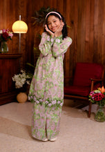 Load image into Gallery viewer, Kuntum Girl (Strawberry Matcha)