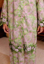 Load image into Gallery viewer, Kuntum Girl (Strawberry Matcha)