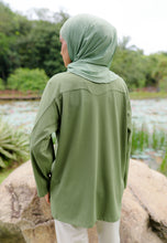 Load image into Gallery viewer, Nuha Athletic Top (Olive Green)