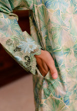 Load image into Gallery viewer, Kuntum Girl (Blueberry Matcha)