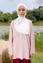 Load image into Gallery viewer, Nuha Athletic Top (Soft Pink)