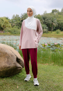 Nuha Athletic Top (Soft Pink)