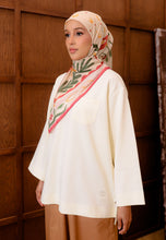 Load image into Gallery viewer, Zen Boxy T-Shirt (Cream)