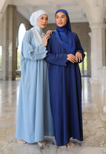 Load image into Gallery viewer, Anbar Sulaman Kaftan (Midnight Blue)