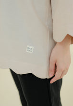 Load image into Gallery viewer, Adelia Scallop Top (Cream)